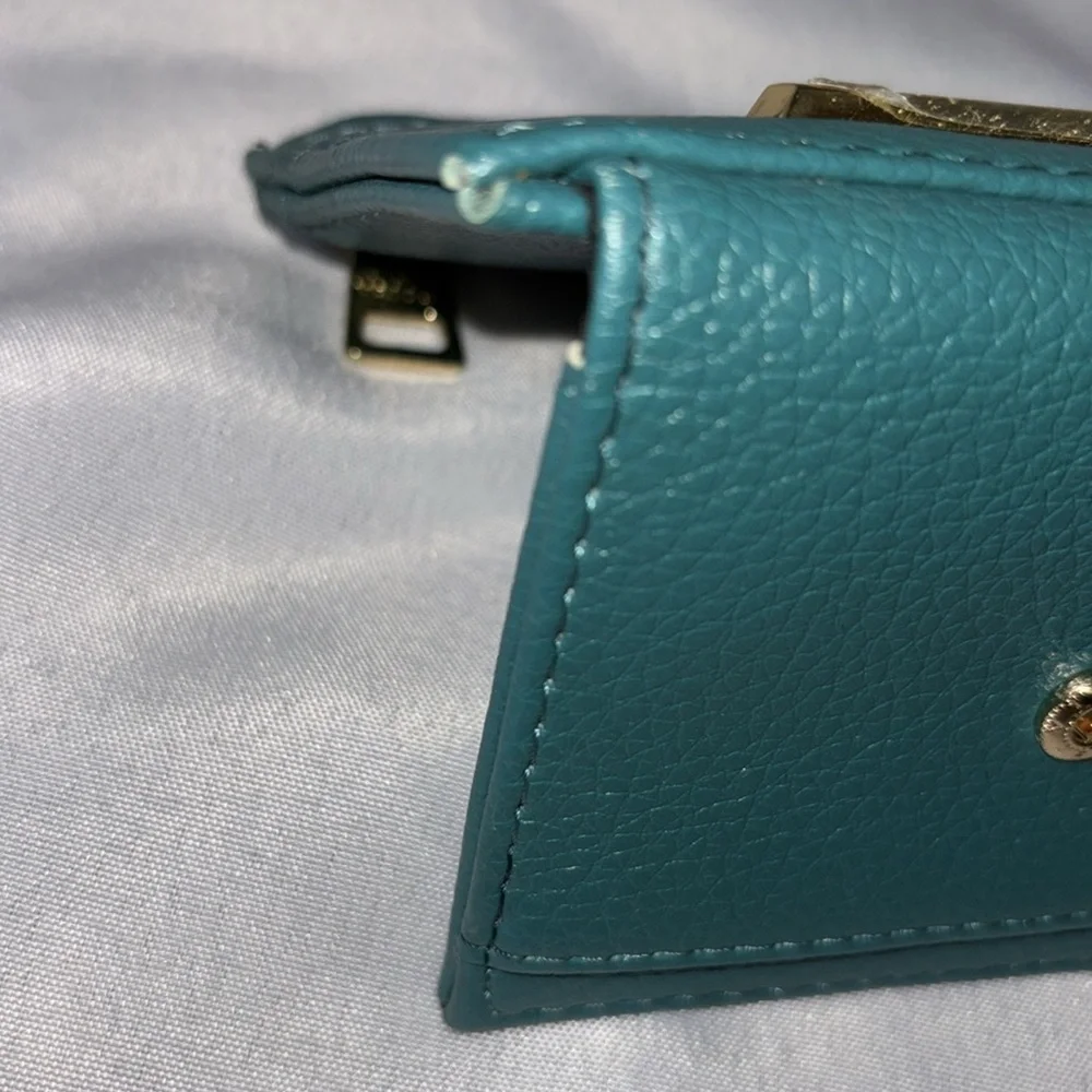 Steve Madden Hayden Green Wallet Card Case